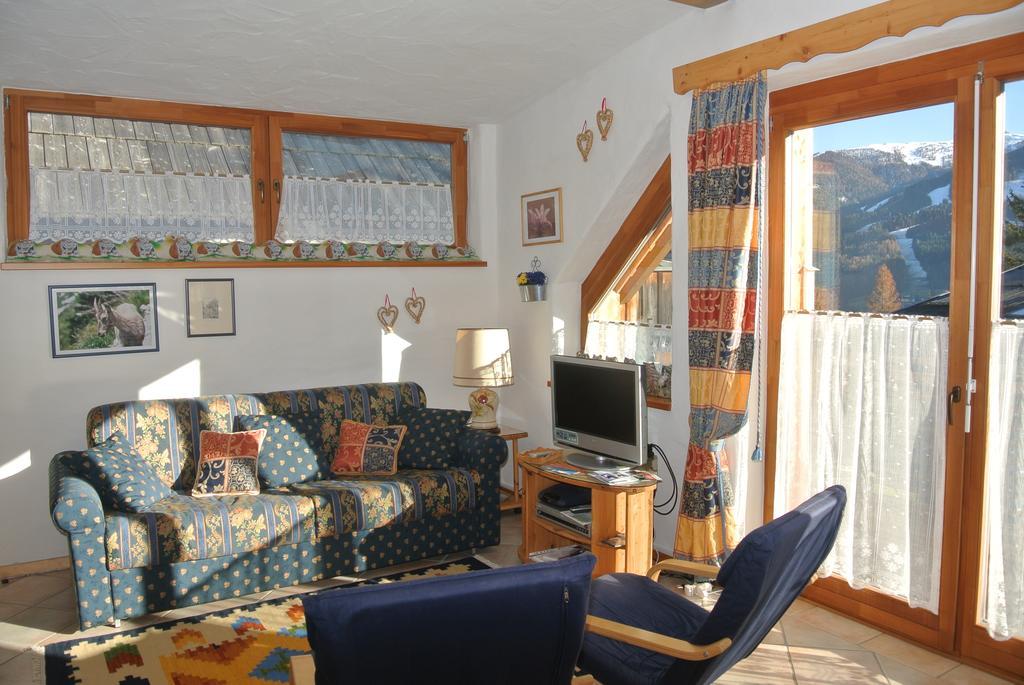 Appartement Luisa Bad Kleinkirchheim Pokoj fotografie